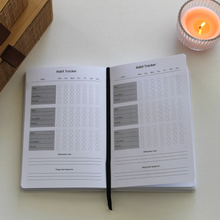 Load image into Gallery viewer, Black & White - A5 Daily Planner